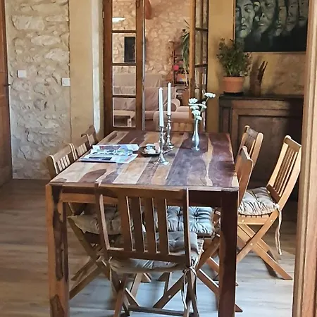 Holiday home Avec Bain Nordique Monflanquin